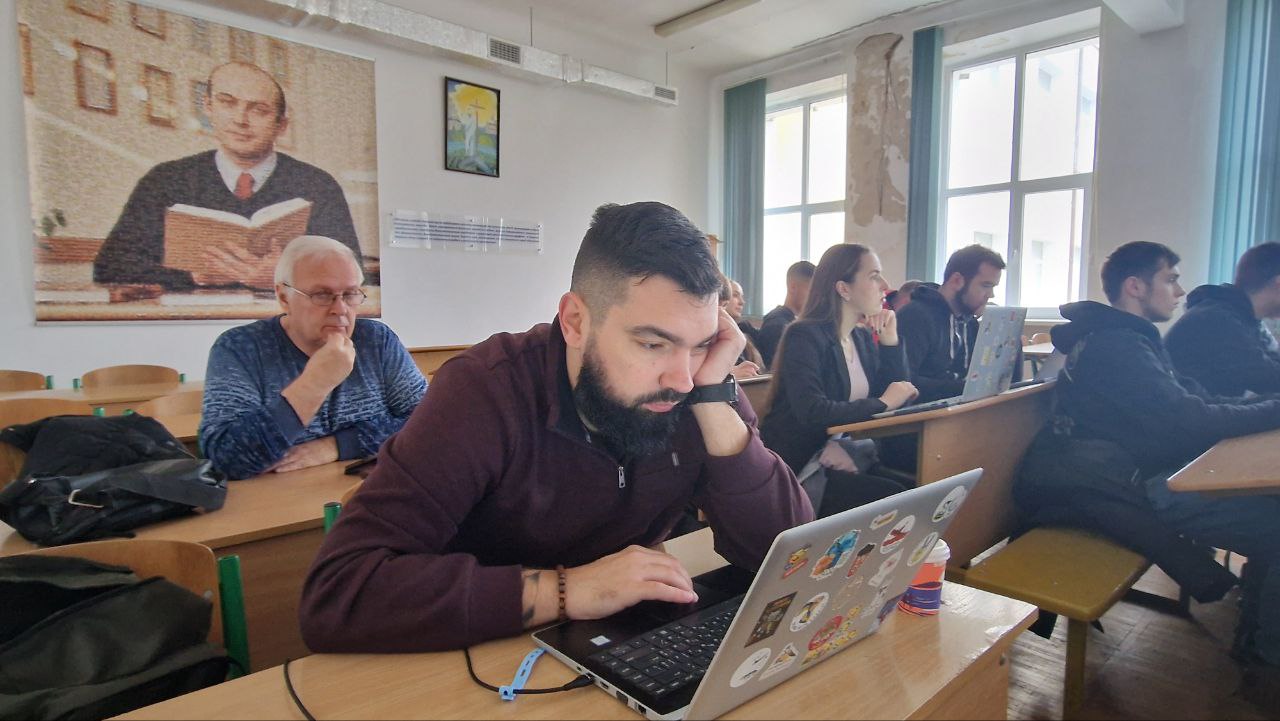 Лекція фото 3